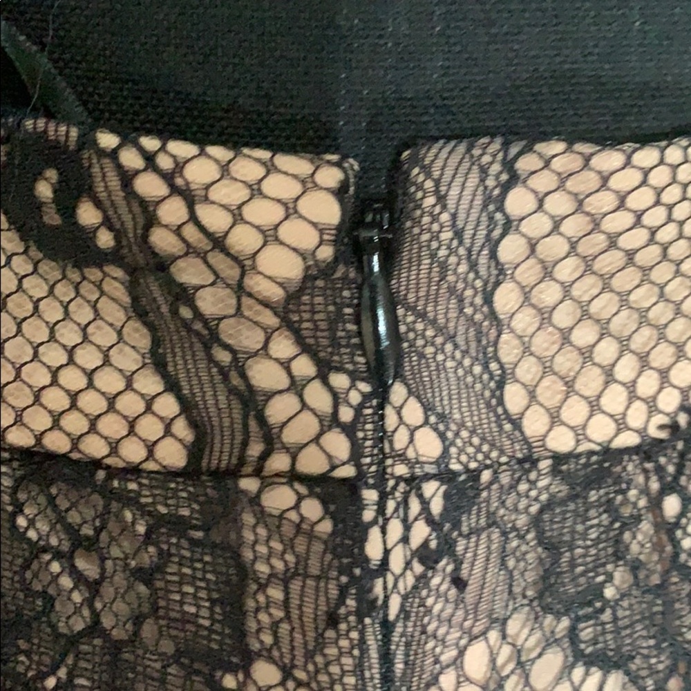 Alexis Black Lace Jumpsuit NWT - Picture 8 of 10